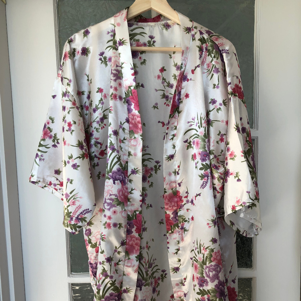 Bridal satin robe
